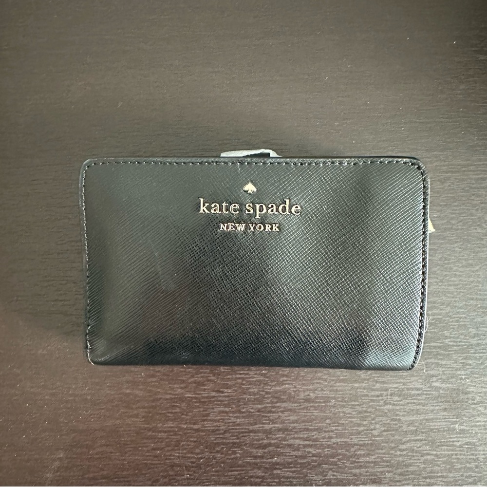 NWT Kate Spade Classic Black Wallet